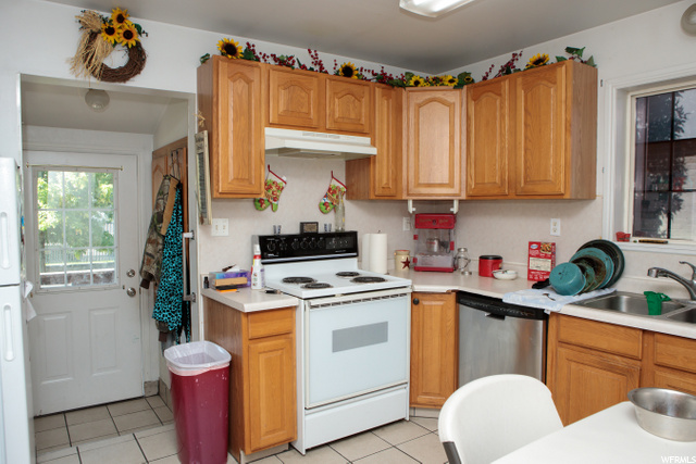 40 E 300 S, Richfield, UT 84701 — photo 4