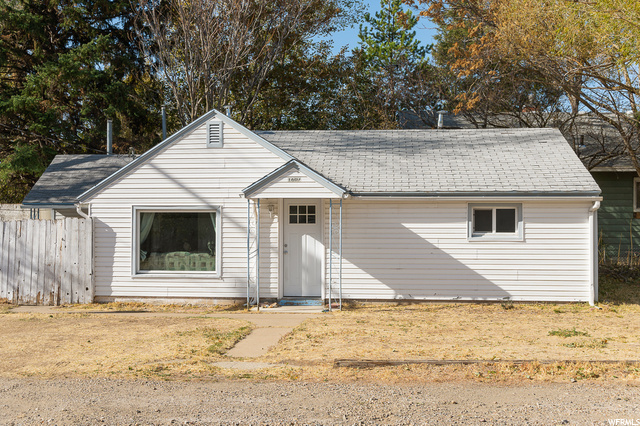 1607 S Fowler Ave E, Ogden, UT 84404 — photo 2