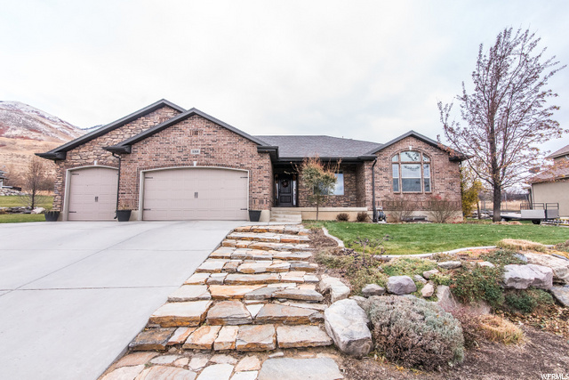 132 Chateau Dr, Perry, UT 84302 — photo 2