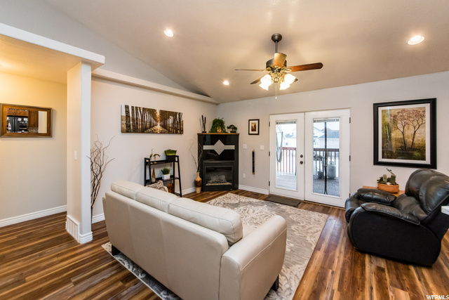 286 W 400 S, Hyde Park, UT 84318 — photo 7