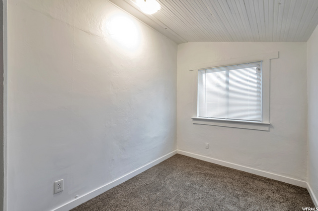 555 E Chester St, Ogden, UT 84404 — photo 12
