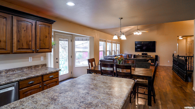 255 E 2050 N, North Ogden, UT 84414 — photo 12
