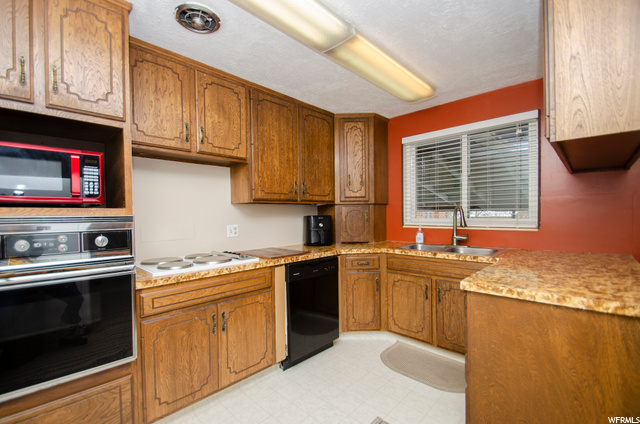 5873 S 2000 W, Roy, UT 84067 — photo 7