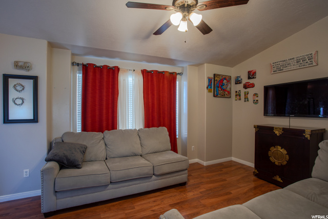 1688 N 725 W, Clinton, UT 84015 — photo 4