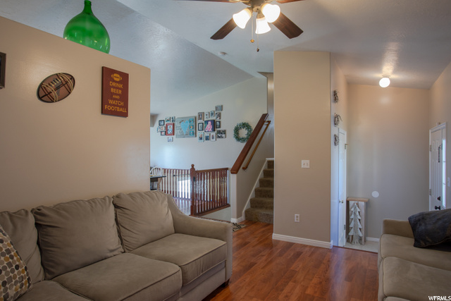 1688 N 725 W, Clinton, UT 84015 — photo 3