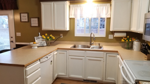 445 S 925 E, Kaysville, UT 84037 — photo 5