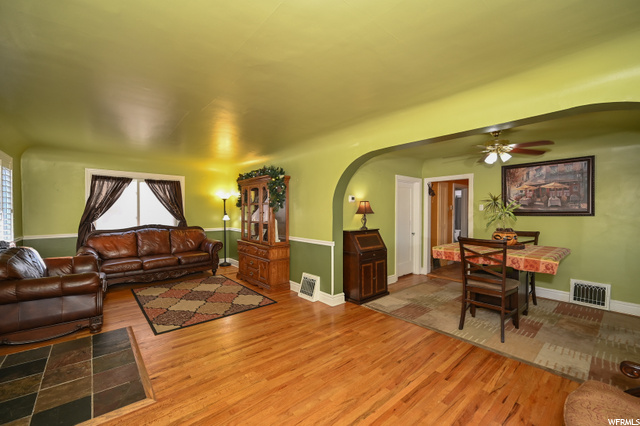 195 N 100 W, Bountiful, UT 84010 — photo 9