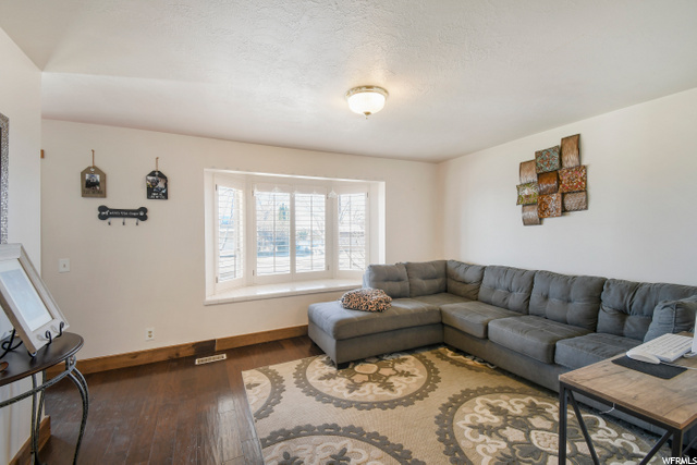 720 N 1150 E, Layton, UT 84040 — photo 2
