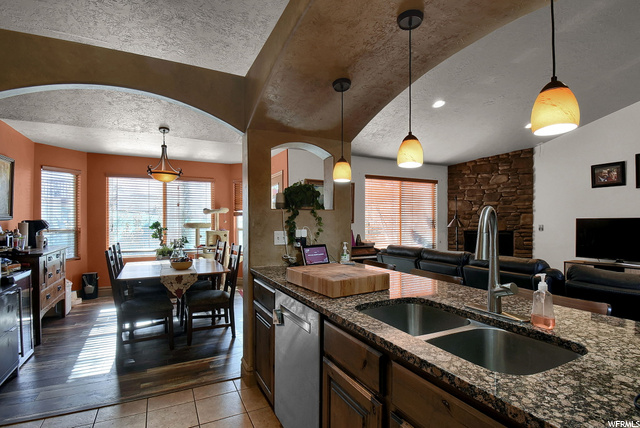1123 E Benchview Dr N, Ogden, UT 84404 — photo 5