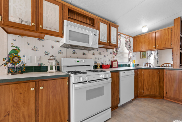 222 E Detroiter Ave S, Murray, UT 84107 — photo 7