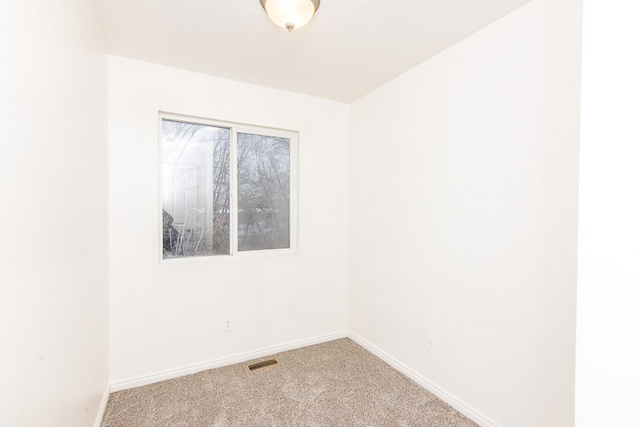 345 S 370 W #18, Logan, UT 84321 — photo 7