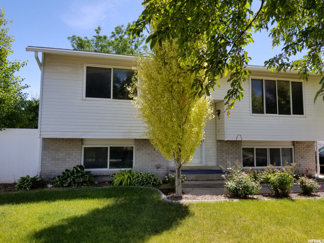8141 W Armoridge Ln, Magna, UT 84044