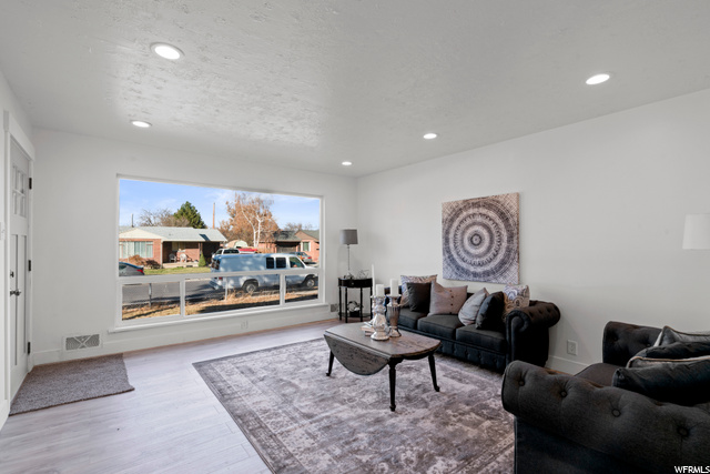 370 E 6270 S, Murray, UT 84107 — photo 9
