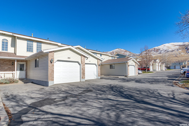 105 E 820 S, Centerville, UT 84014 — photo 2