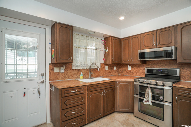 2607 N 100 W, Sunset, UT 84015 — photo 9
