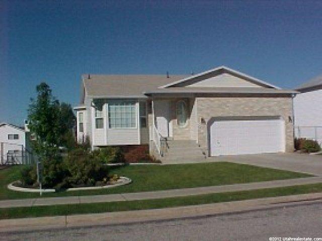 5581 S 3375 W, Roy, UT 84067 — photo 2