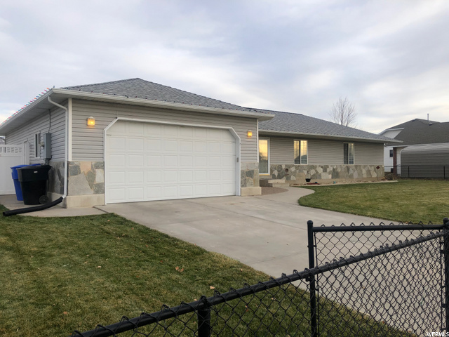 2576 N 3975 W, Ogden, UT 84404 — photo 2