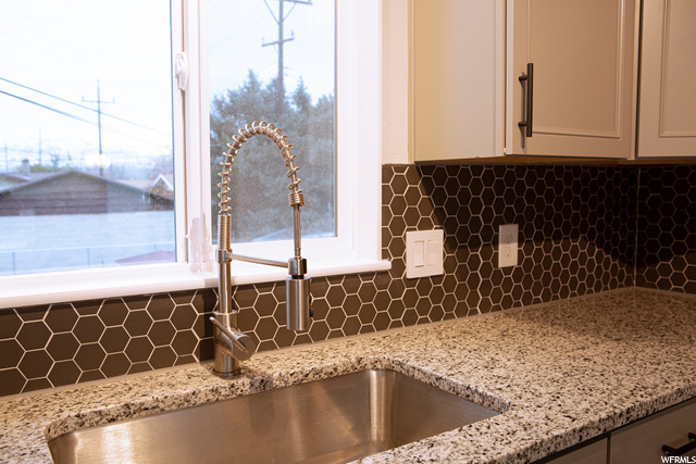 772 W 4375 S, Riverdale, UT 84405 — photo 7