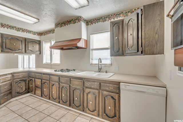 3975 S 2225 W, Roy, UT 84067 — photo 3