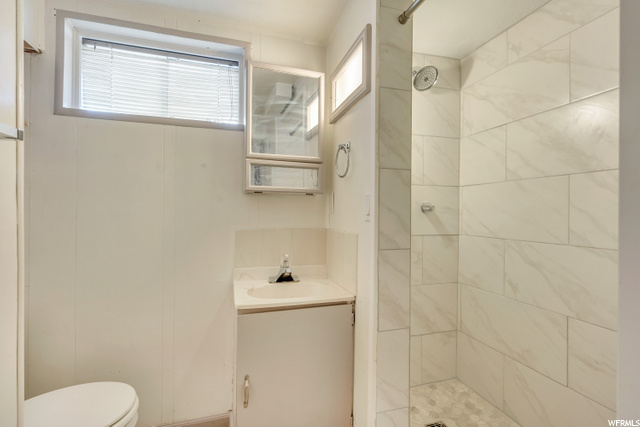 3975 S 2225 W, Roy, UT 84067 — photo 9