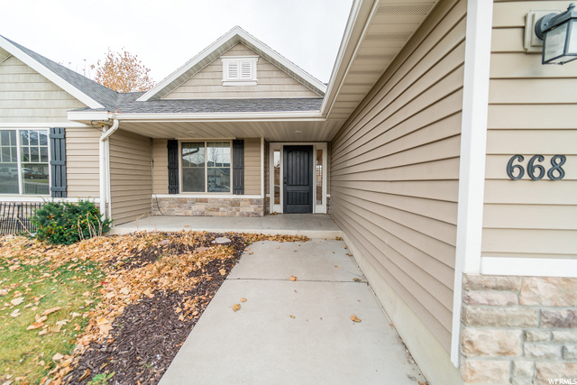 668 E 2100 N, North Logan, UT 84341 — photo 4