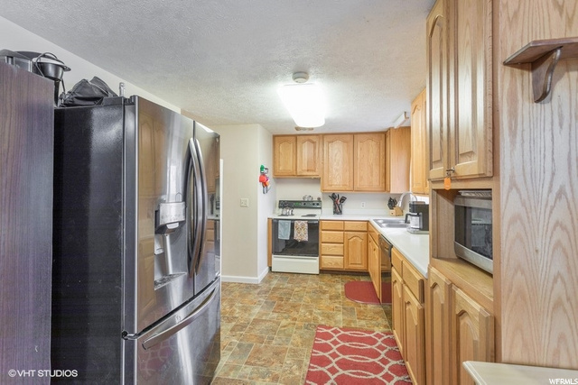 2435 N 690 W, Clinton, UT 84015 — photo 7