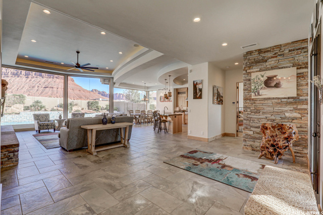 579 E Crestview Cir, Ivins, UT 84738 — photo 10