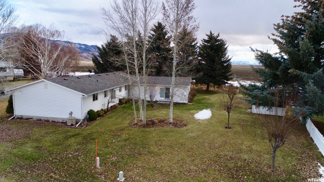270 S 6th St E, Grace, ID 83241 — photo 6