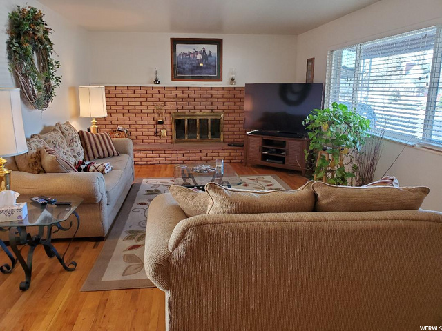 908 Oak Dr, Brigham City, UT 84302 — photo 2