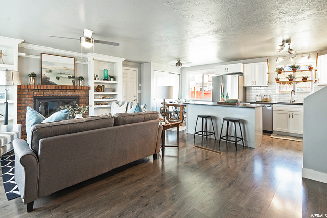 10271 S 570 E, Sandy, UT 84070 — photo 4