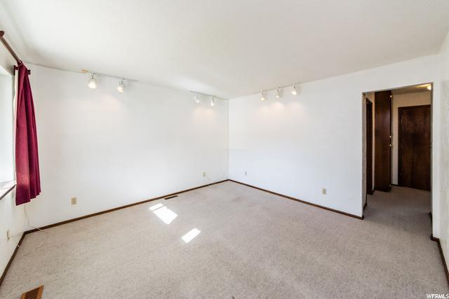 517 E 1200 N, Logan, UT 84341 — photo 9
