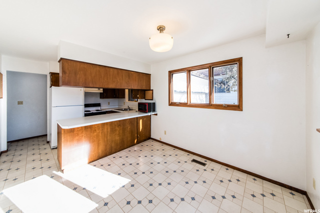 517 E 1200 N, Logan, UT 84341 — photo 2