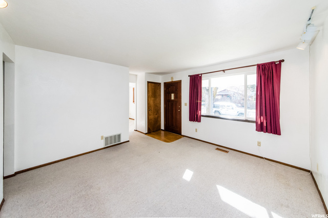 517 E 1200 N, Logan, UT 84341 — photo 11
