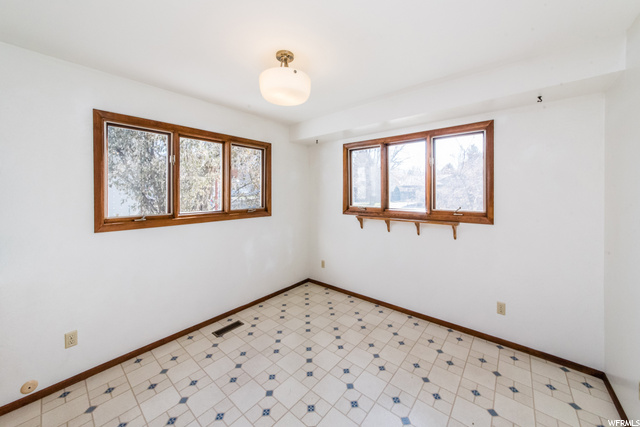 517 E 1200 N, Logan, UT 84341 — photo 8