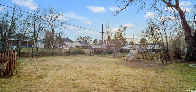 246 E 100 N, Bountiful, UT 84010 — photo 12