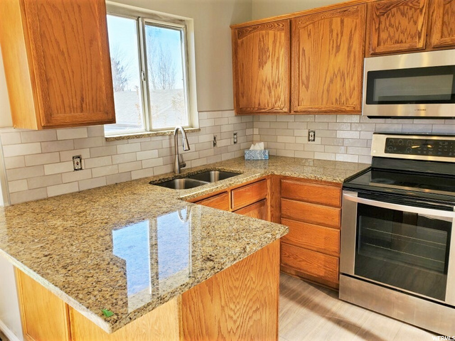 2695 W 5350 S, Roy, UT 84067 — photo 2