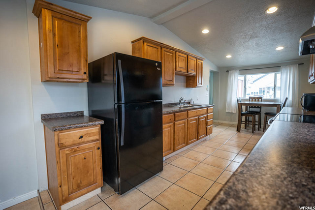 657 W Second Ave, Midvale, UT 84047 — photo 4