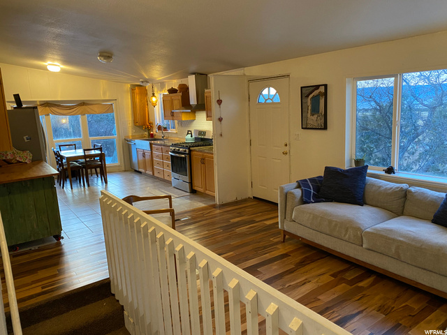 11565 N 9000 E, Spring City, UT 84662 — photo 9