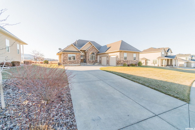 704 E 2100 N, Logan, UT 84341 — photo 2