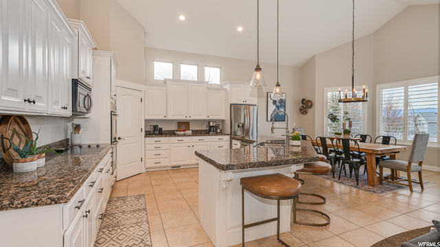 511 E Johns Way, Sandy, UT 84070 — photo 8