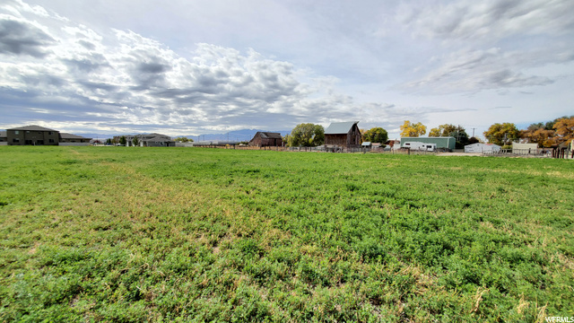 675 S 100 E, Smithfield, UT 84335 — photo 8