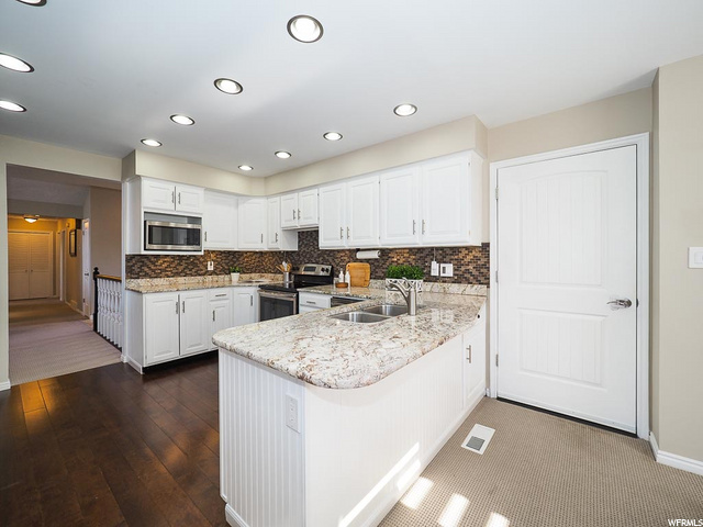 10322 S 2460 E, Sandy, UT 84092 — photo 7