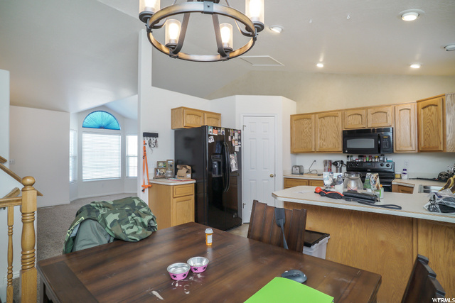 5886 S 3260 W, Roy, UT 84067 — photo 6