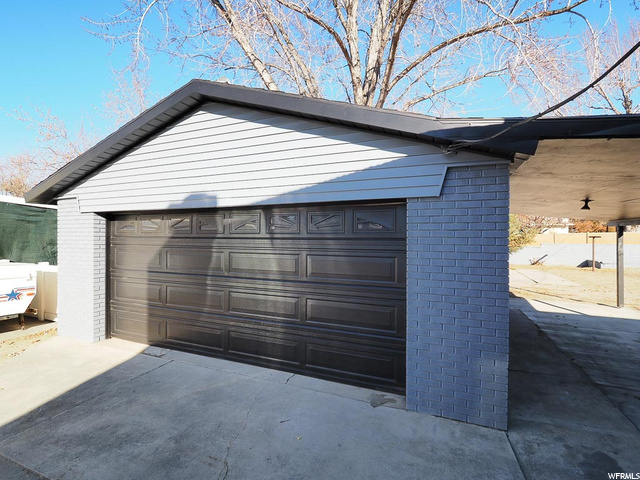 661 E Wyandotte Ave, Sandy, UT 84070 — photo 5