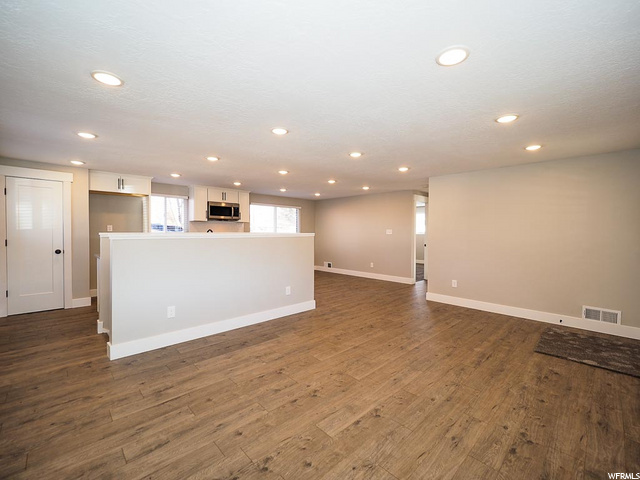 661 E Wyandotte Ave, Sandy, UT 84070 — photo 11