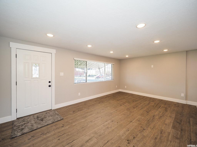 661 E Wyandotte Ave, Sandy, UT 84070 — photo 12