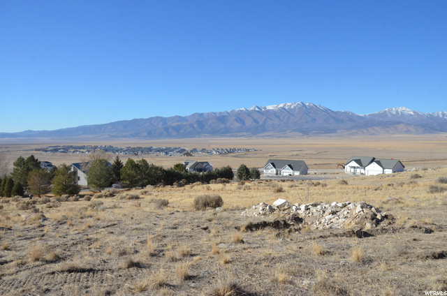2348 E Glenmar Cir ##33, Eagle Mountain, UT 84005 — photo 2