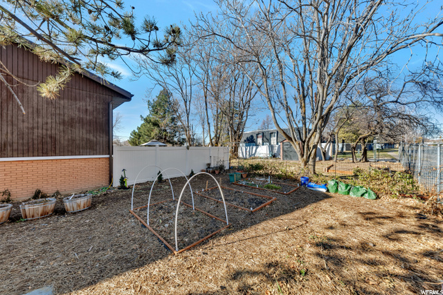 891 E 350 N, Layton, UT 84041 — photo 9
