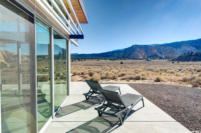 3065 E Fish Creek Rd, Teasdale, UT 84773 — photo 8
