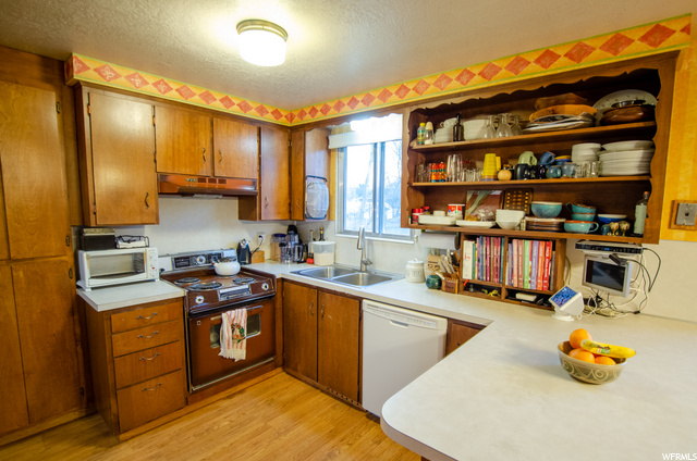 644 S 500 E, River Heights, UT 84321 — photo 7